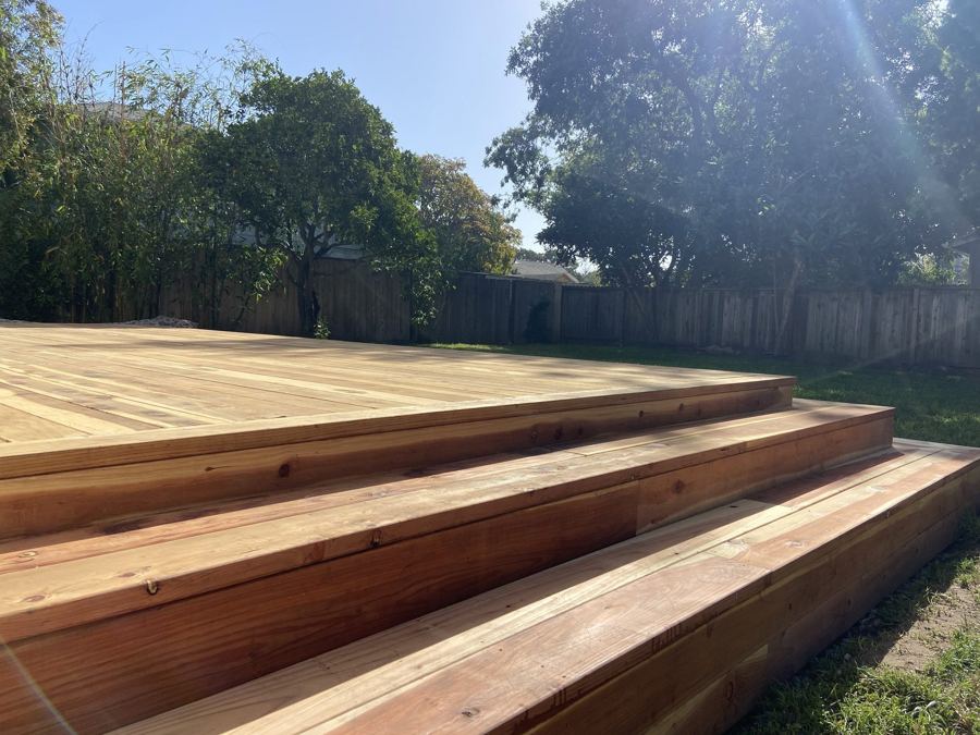 Decks & Outdoor Structures